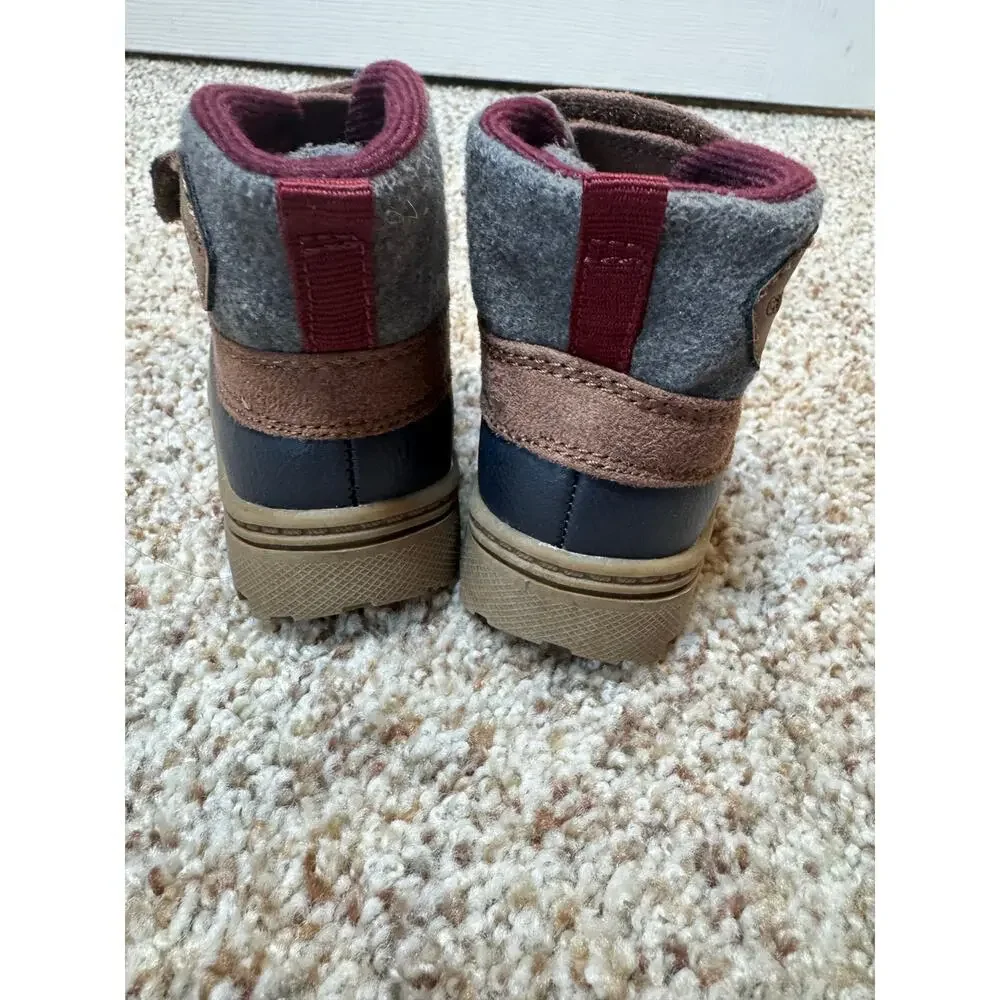 CARTERS baby/Toddler High Top boots; size 4, Brown
